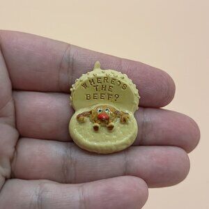 Vintage Wendy's "Where's the Beef" Advertising Charm Pendant Hamburger Weird